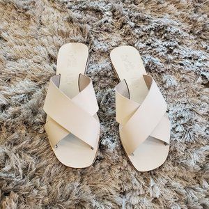 Seychelles Total Relaxation Slip On Sandal in White Leather Size 8.5